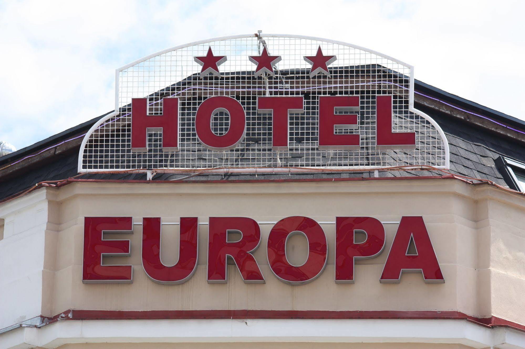 Hotel Europa Liptowski Mikułasz Zewnętrze zdjęcie